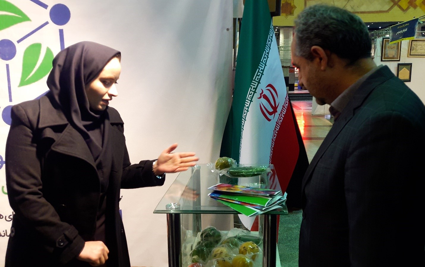 Presence of technology companies of Qom Science and Technology Park in Qom Province Employment and Entrepreneurship Exhibition